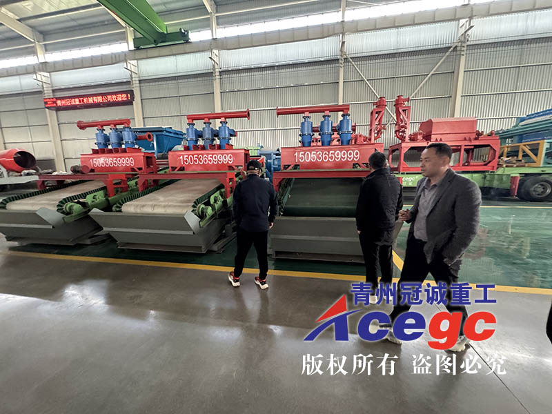 云南客户实地考察尾矿淘金设备
