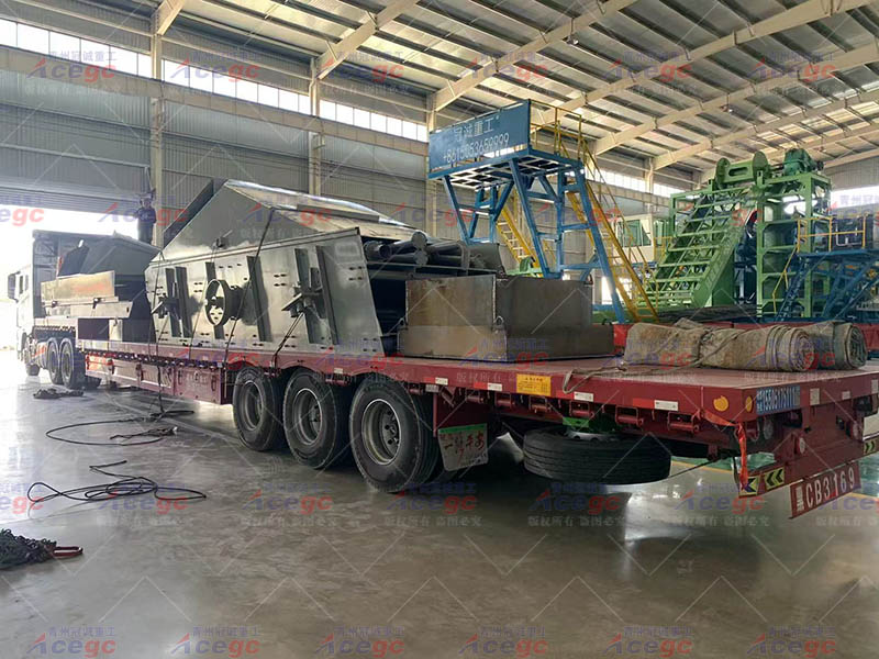 淘金振动筛发往菲律宾